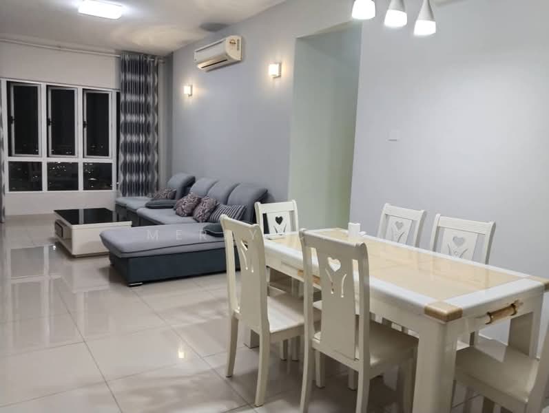 Tropez Residences untuk Untuk Disewa - RM 2,200 /bulan, Mac 2026 - Living Room - PropertyGuru.com.my