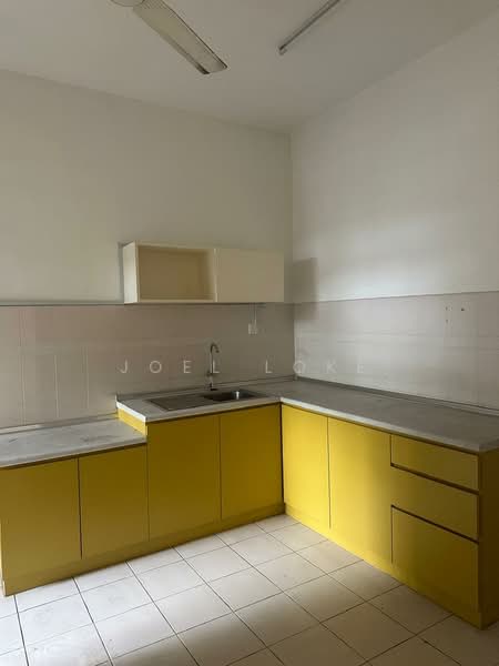2-storey Terraced House for Sale in Villa Damansara (Petaling Jaya) - Joel Loke - Kitchen - PropertyGuru.com.my