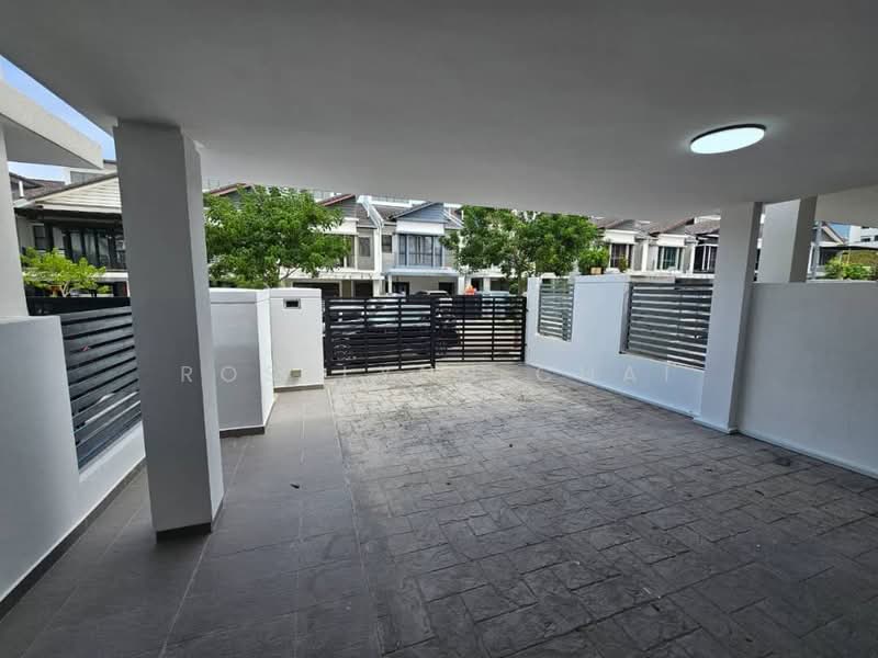 2-storey Terraced House for Rent in Austin (Johor Bahru) - Roselynn Chai - Exterior - PropertyGuru.com.my