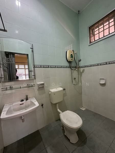 Taman Berlian Indah untuk Untuk Dijual - RM 438,000, Mac 2026 - Bathroom - PropertyGuru.com.my