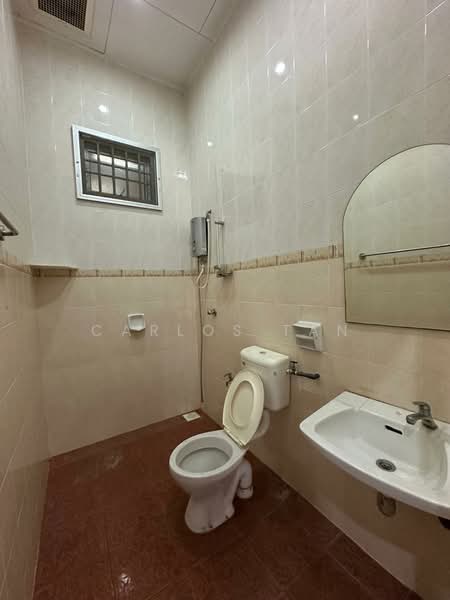 Taman Berlian Indah untuk Untuk Dijual - RM 438,000, Mac 2026 - Bathroom - PropertyGuru.com.my