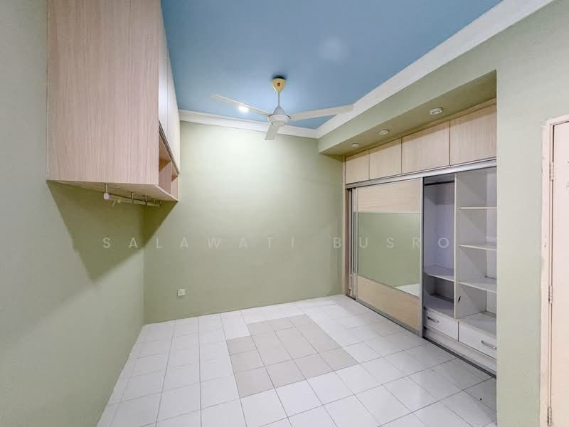 RENOVATED Double Storey Terrace Taman Tasik Prima Puchong untuk Untuk Dijual - RM 610,000, Mac 2026 - Bedroom - PropertyGuru.com.my