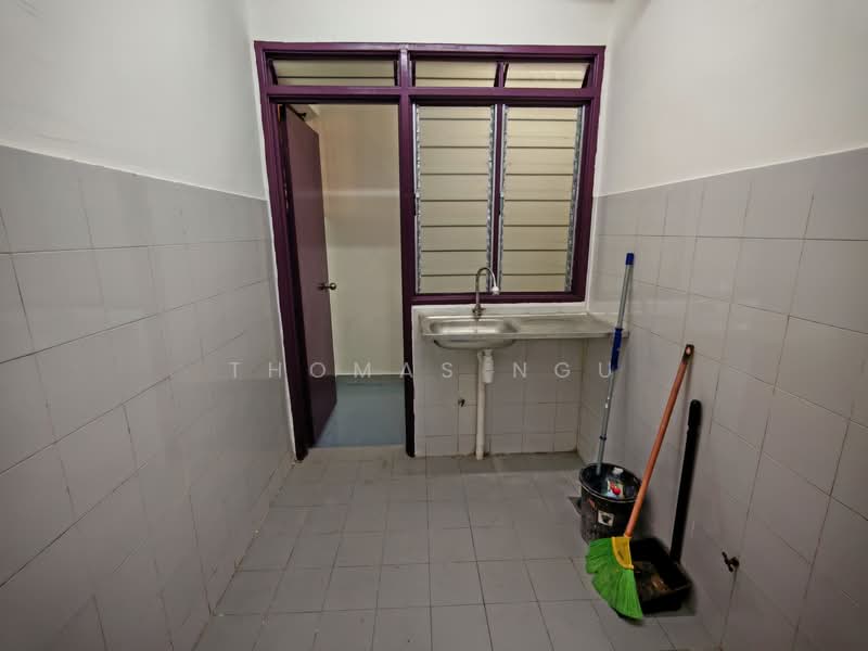 Pangsapuri untuk Dijual di Pangsapuri Seri Mutiara - Thomas Ngu - Interior - PropertyGuru.com.my