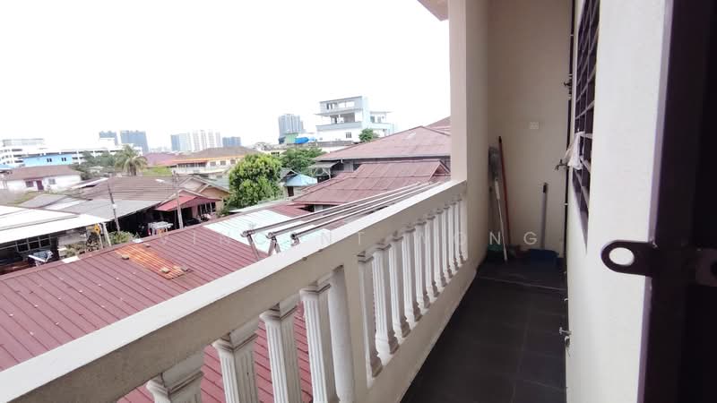 Shop / Office for Rent in Selayang (Batu Caves) - Vincent wong - Balcony - PropertyGuru.com.my