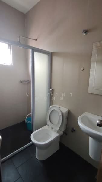 Shop / Office for Rent in Selayang (Batu Caves) - Vincent wong - Bathroom - PropertyGuru.com.my