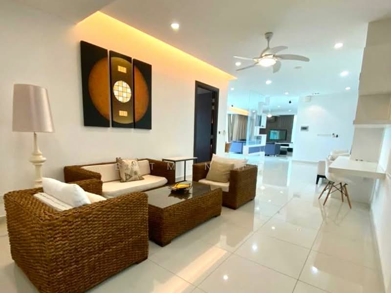 Kondominium untuk Disewa di Gurney Paragon - Ertmen Ho - Living Room - PropertyGuru.com.my