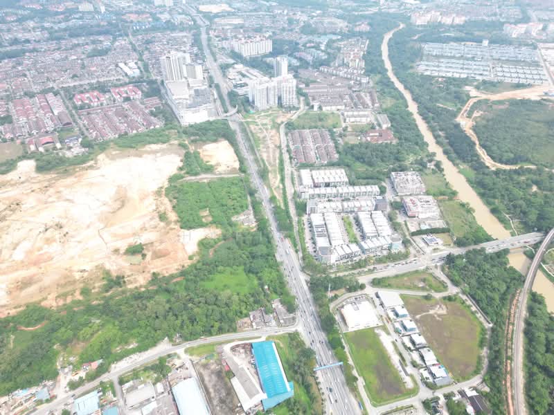 Shop / Office for Sale in Taman Sri Putra (Tampoi) - ALHAFIZ AZIS - PropertyGuru.com.my