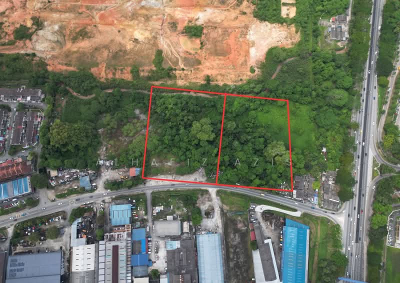 Shop / Office for Sale in Taman Sri Putra (Tampoi) - ALHAFIZ AZIS - Exterior - PropertyGuru.com.my