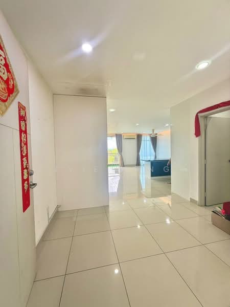 Service Residence for Sale at D'Ambience Residences (Pangsapuri Ikatan Flora) - Evie Song - Entrance - PropertyGuru.com.my