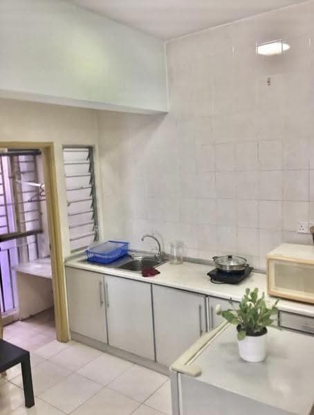 Service Residence for Rent at E-Tiara - Grace Tan - Kitchen - PropertyGuru.com.my