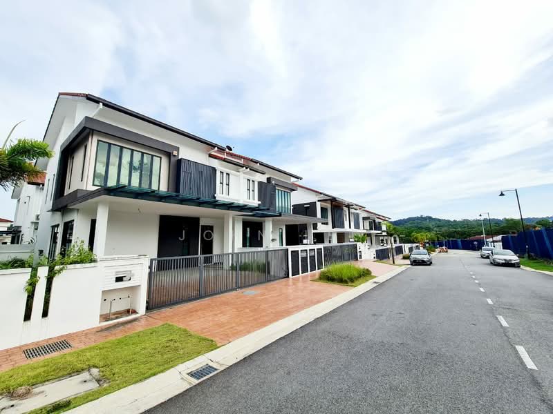 Semi-Detached House for Sale in Bandar Kinrara Seksyen 8 (Bandar Kinrara) - John Lee - Exterior - PropertyGuru.com.my