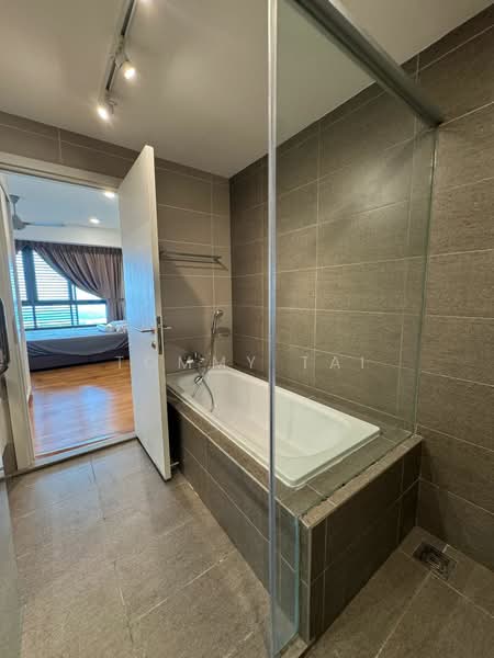 Iskandar Residences untuk Untuk Disewa - RM 4,500 /bulan, Mac 2026 - Bathroom - PropertyGuru.com.my