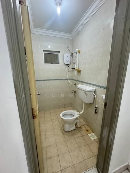 Impian Emas Impians Emas untuk Untuk Dijual - RM 850,000, Mac 2026 - Bathroom - PropertyGuru.com.my