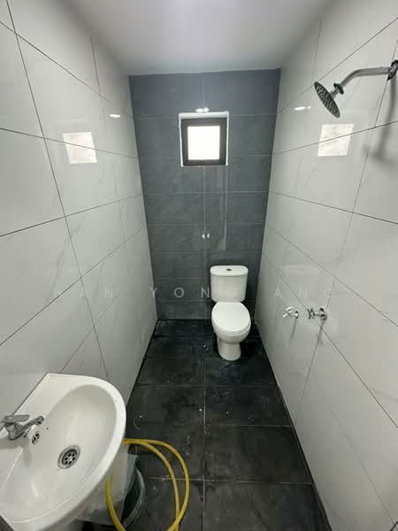 Plentong untuk Untuk Dijual - RM 388,000, Mac 2026 - Bathroom - PropertyGuru.com.my