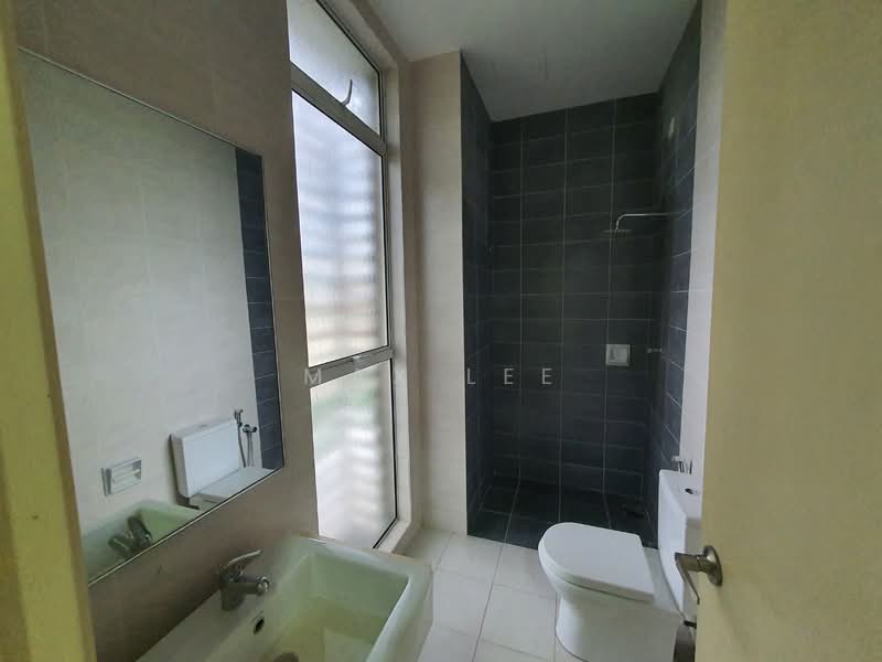 Bungalow for Sale in Bandar Tun Hussein Onn (Cheras) - Max Lee - Bathroom - PropertyGuru.com.my