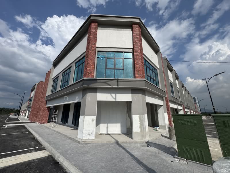 Village Square untuk Untuk Disewa - RM 19,800 /bulan, Mac 2026 - PropertyGuru.com.my