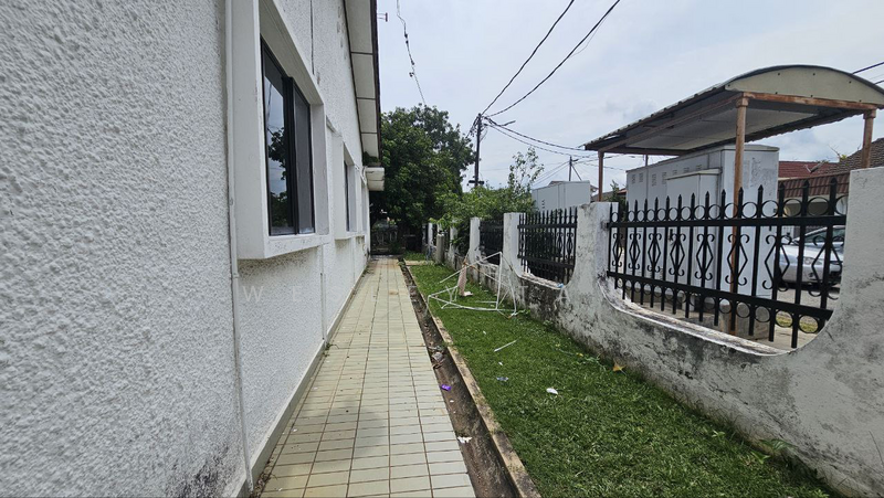 Bungalow House for Sale in Taman Sin Hoe (Bukit Baru) - Wesley Tan - PropertyGuru.com.my