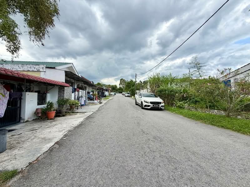 1-storey Terraced House for Sale in Taman Cheras Perdana (Cheras) - Hazeman Omar - Exterior - PropertyGuru.com.my