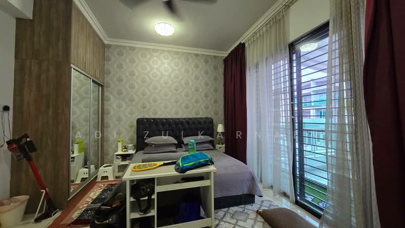 3-storey Terraced House for Sale in Taman Subang Mas (Subang Jaya) - Adi Zulkarnaen - Bedroom - PropertyGuru.com.my