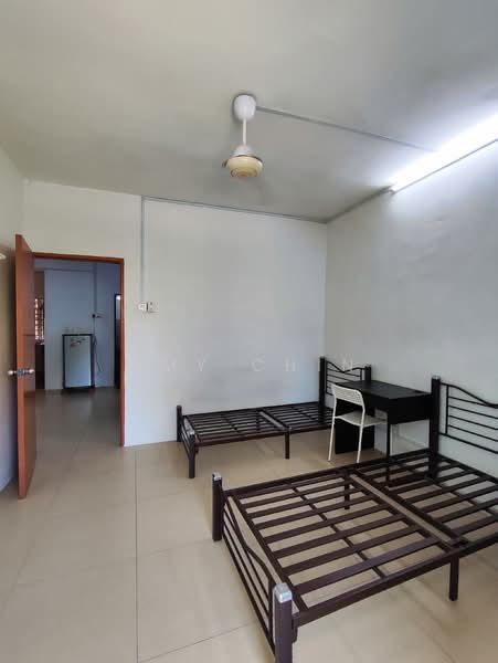 Glen Court (Block C & D) untuk Untuk Disewa - RM 900 /bulan, Mac 2026 - Bedroom - PropertyGuru.com.my