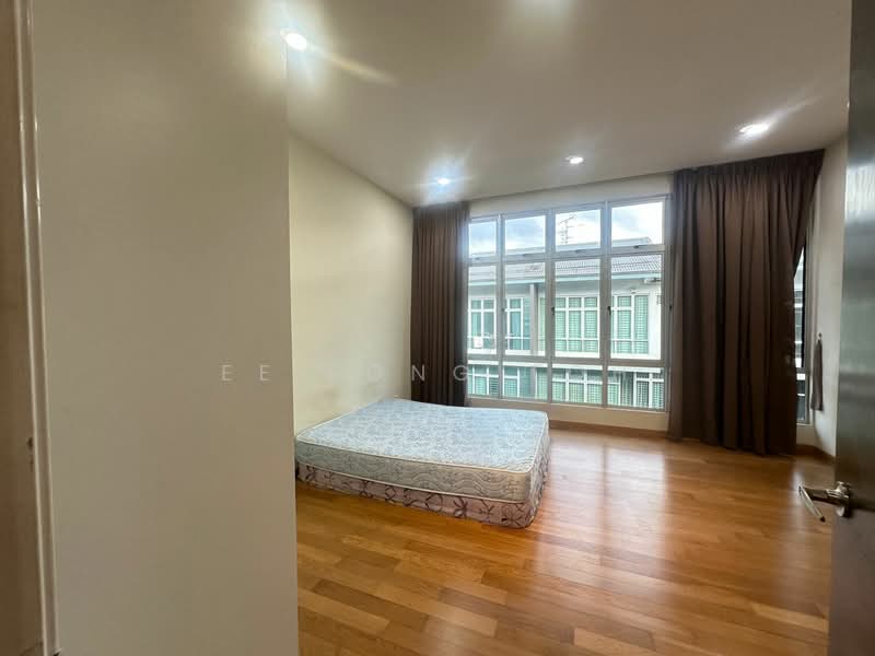 Townhouse for Sale in Taman Sutera Utama (Skudai) - Ee Fong Toh - Bedroom - PropertyGuru.com.my