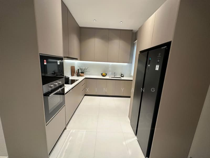 Condominium for Sale at Waterstone - Tan Xin Yang - Kitchen - PropertyGuru.com.my