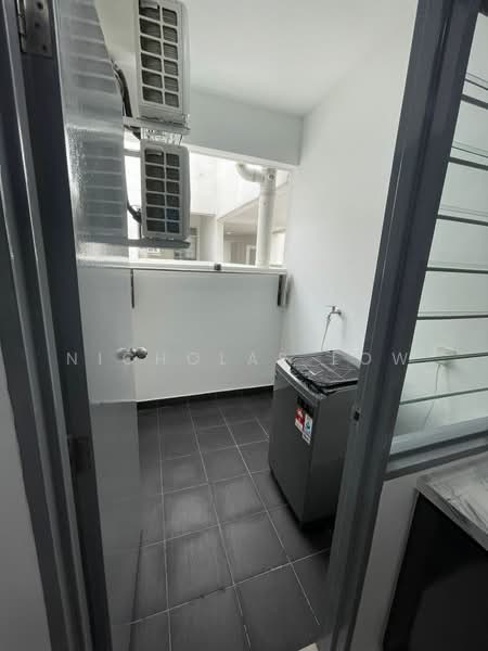 D'Putra Suites untuk Untuk Disewa - RM 2,800 /bulan, Mac 2026 - Balcony - PropertyGuru.com.my