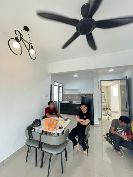 D'Putra Suites untuk Untuk Disewa - RM 2,800 /bulan, Mac 2026 - Dining Room - PropertyGuru.com.my