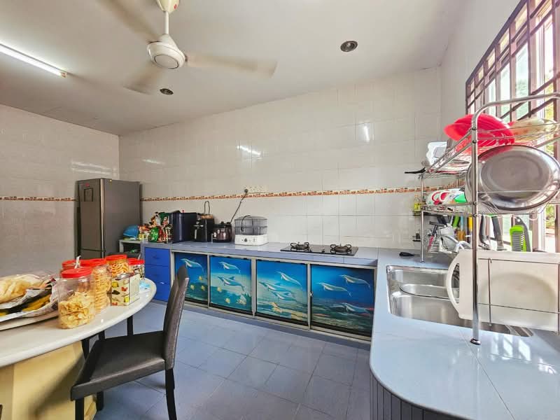 1-storey Terraced House for Sale in Taman Nusa Bestari (Iskandar Puteri (Nusajaya)) - Ee Fong Toh - Kitchen - PropertyGuru.com.my
