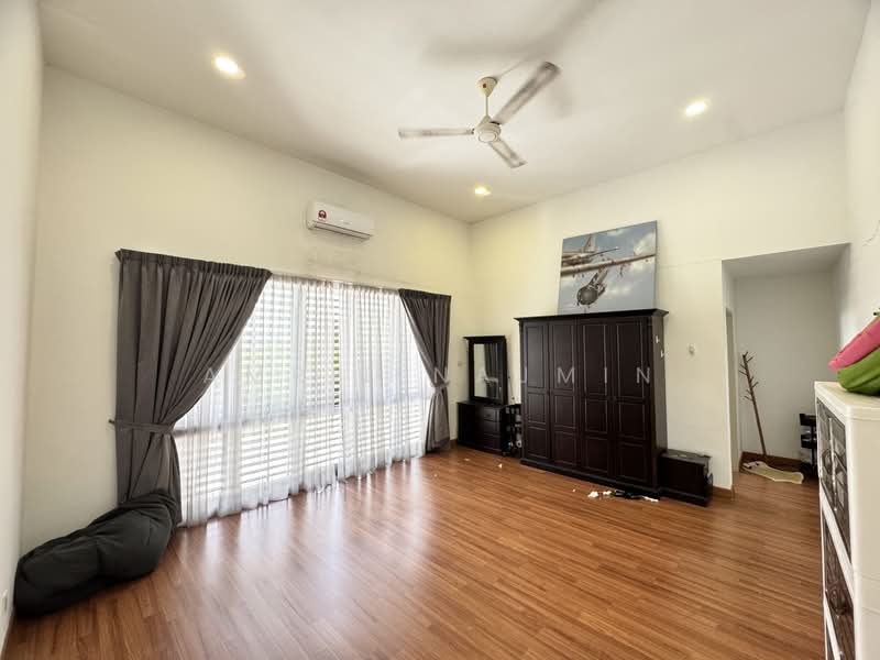 2-storey Terraced House for Sale in Shah Alam (Selangor) - Amril Najmin - PropertyGuru.com.my
