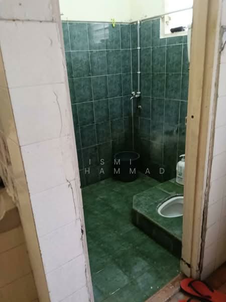 1-storey Terraced House for Sale in Taman Desa Rasah (Rasah) - Ismi Muhammad - Bathroom - PropertyGuru.com.my