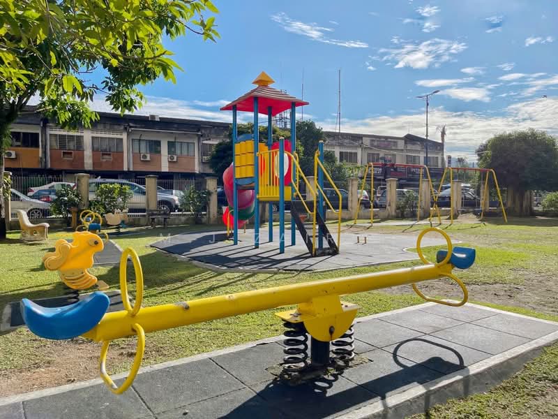 Apartment for Sale at Pangsapuri Permai Puteri - M.J Zairin - Exterior - PropertyGuru.com.my