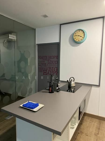 Fully Furnished Office Space @ Dataran Sunway PJU5, Kota Damansara untuk Untuk Disewa - RM 3,500 /bulan, Mac 2026 - Kitchen - PropertyGuru.com.my