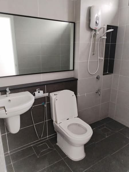2-storey Terraced House for Sale in Elmina (Shah Alam) - Ken Lai - Bathroom - PropertyGuru.com.my