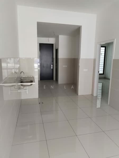 2-storey Terraced House for Sale in Elmina (Shah Alam) - Ken Lai - Kitchen - PropertyGuru.com.my
