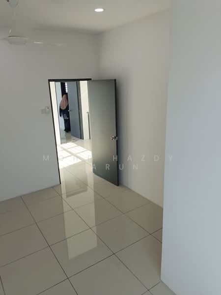 Residential Land for Sale in Saujana Utama (Selangor) - Mohd Hazdy Harun - Interior - PropertyGuru.com.my