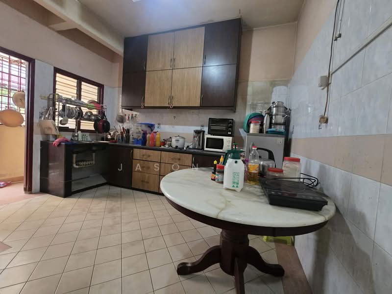 2-storey Terraced House for Sale in Taman Subang Bestari (Sungai Buloh) - Jason Lai - Kitchen - PropertyGuru.com.my