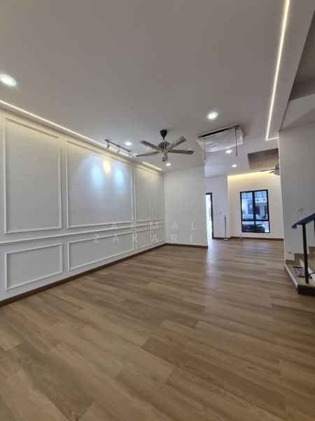 For Sale - Setia Safiro