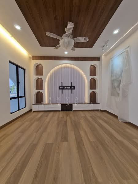 For Sale - Setia Safiro