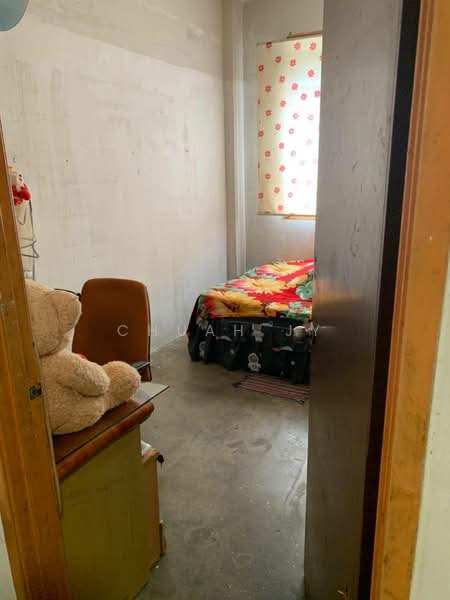 Flat for Sale at Taman Machang Bubok - Chuah Jy - Bedroom - PropertyGuru.com.my