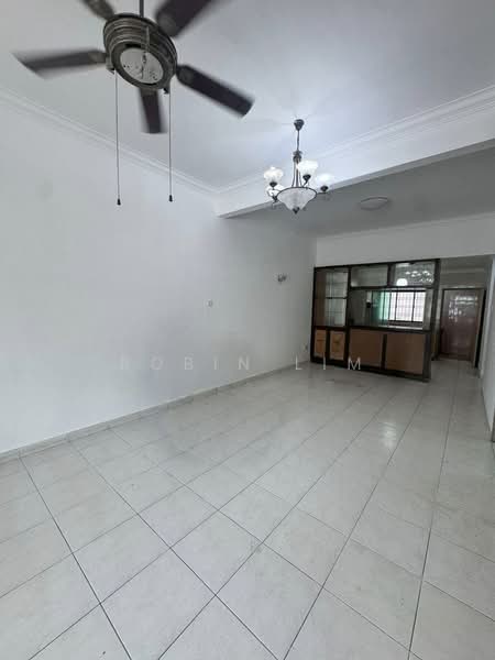 Taman Impian Emas Tamans Impians Emas untuk Untuk Dijual - RM 850,000, Mac 2026 - Living Room - PropertyGuru.com.my