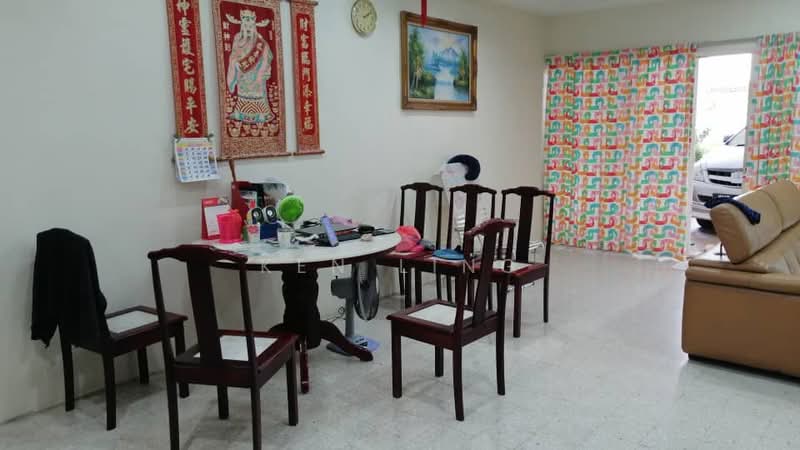 2-storey Terraced House for Sale in Taman Len Seng (Cheras) - Ken Ling - Living Room - PropertyGuru.com.my