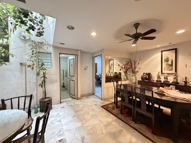 2-storey Terraced House for Sale in Taman Bukit Desa (Taman Desa) - Alex Loh - Dining Room - PropertyGuru.com.my