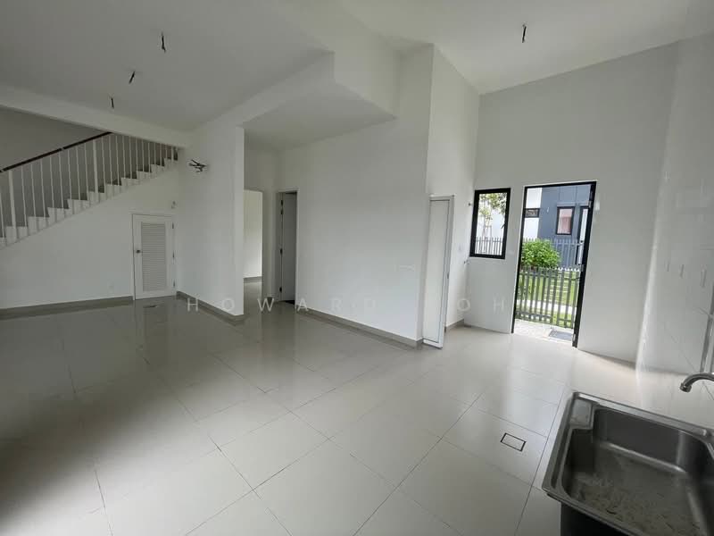 Semi-Detached House for Sale in Setia Alam (Selangor) - Howard Soh - Living Room - PropertyGuru.com.my