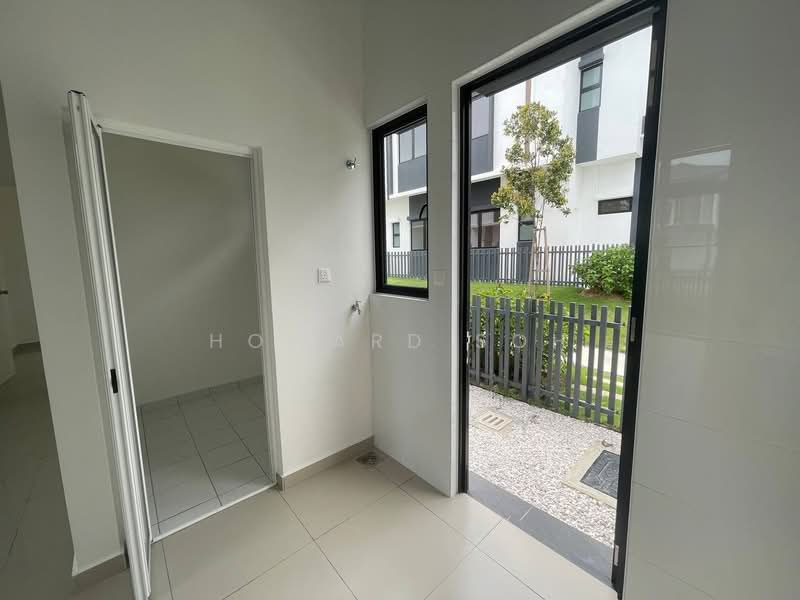 Semi-Detached House for Sale in Setia Alam (Selangor) - Howard Soh - Exterior - PropertyGuru.com.my