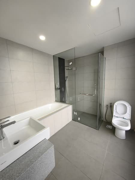 Service Residence for Rent at Sfera Residency - Claire . - Bathroom - PropertyGuru.com.my