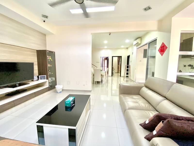 Spira @ Alam Impian untuk Untuk Dijual - RM 830,000, Mac 2026 - Living Room - PropertyGuru.com.my