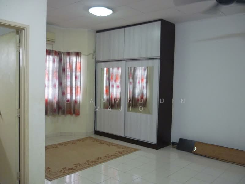 2-storey Terraced House for Sale in Seksyen 7 (Shah Alam) - Mohammad Din Majid - PropertyGuru.com.my