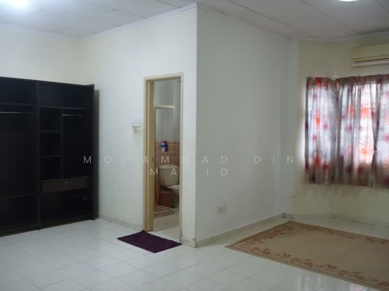 2-storey Terraced House for Sale in Seksyen 7 (Shah Alam) - Mohammad Din Majid - PropertyGuru.com.my