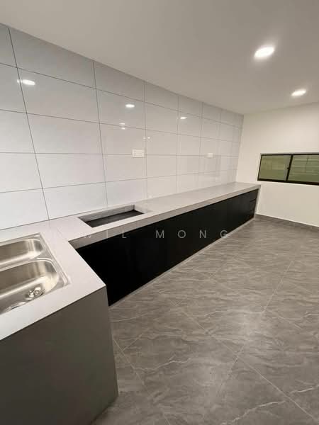 1-storey Terraced House for Sale in Taman Skudai Baru (Skudai) - Wil Mong - Kitchen - PropertyGuru.com.my